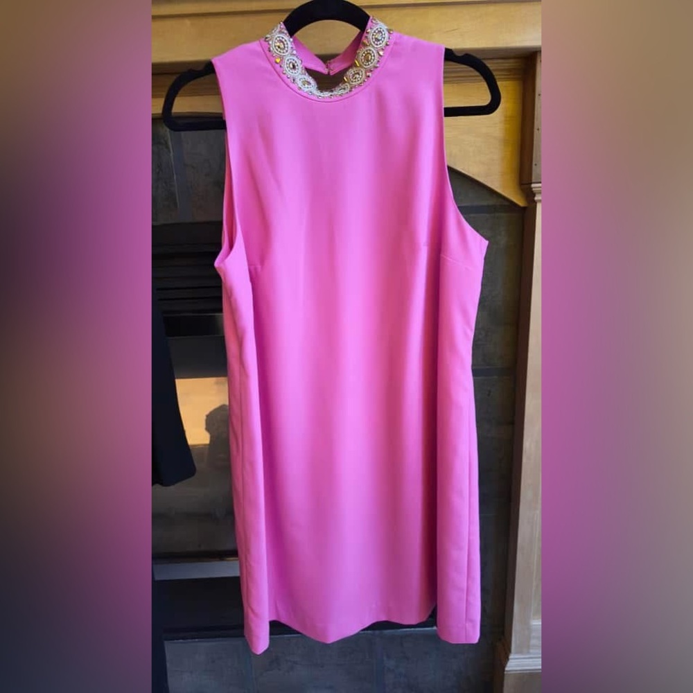 Lilly Pulitzer Size 8 Elegant Pink Jewelneck Dress EUC